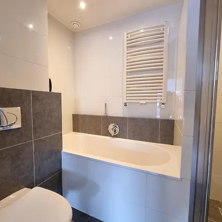 Thuis In Egmond 001 * Egmond aan Zee