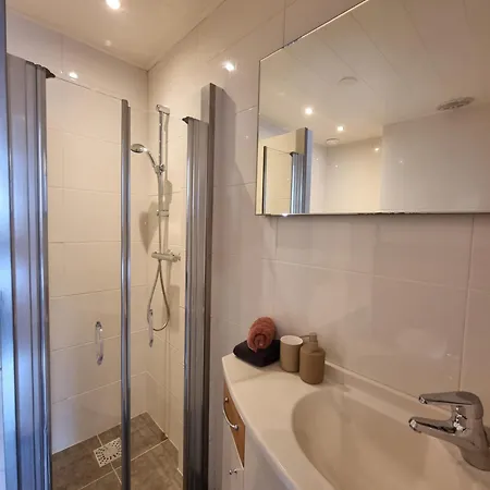 Thuis In Egmond 001 * Egmond aan Zee