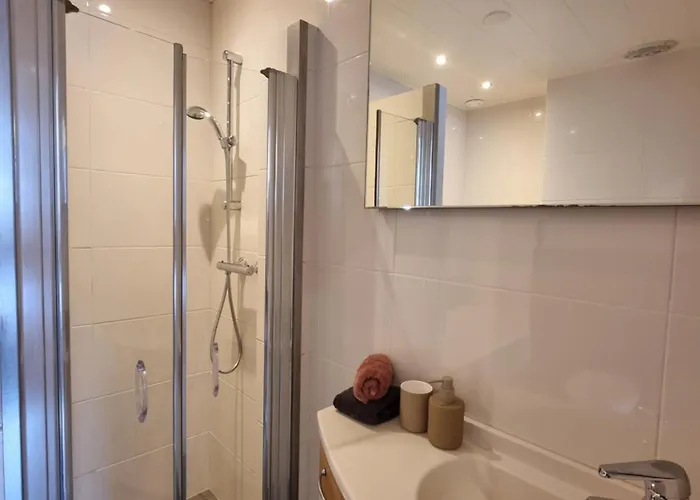 Thuis In Egmond 001 * إغموند آن زي